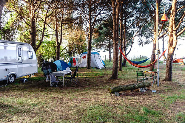 Ant Camping Konaklama