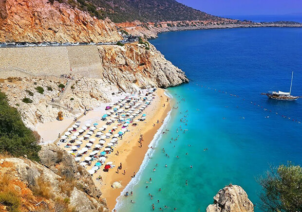 Kaputaş Plajı Kamp Alanı