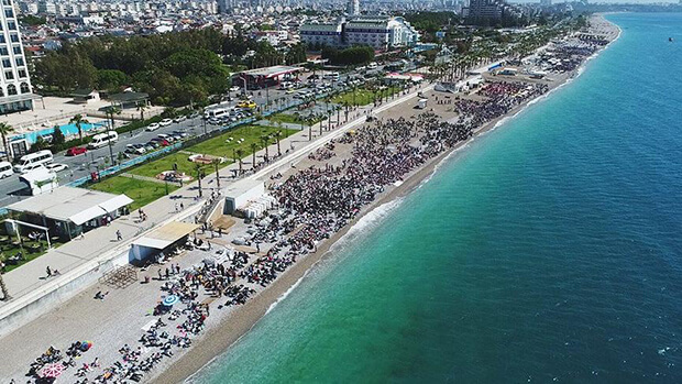Konyaaltı Plajı Hakkında Merak Edilenler