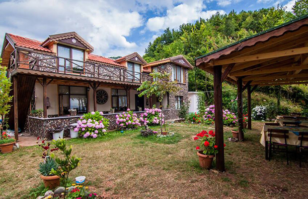Akkonak Plajı Kamp Alanı İmkanları
