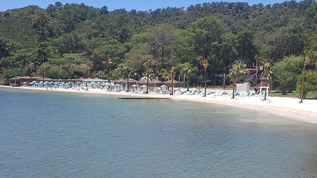 Aksazlar Koyu Kamp Alanı İmkanları