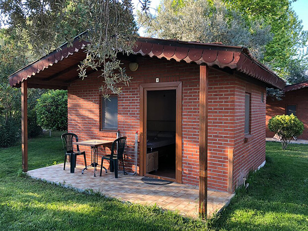 Kervan Tatil Köyü Bungalov Altınoluk Balıkesir Edremit Kamp Yerleri