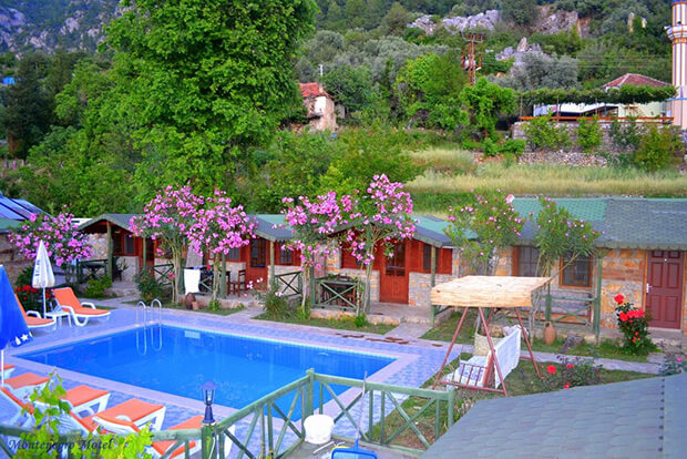 Montenegro Motel Nerede? - Nasıl Gidilir?