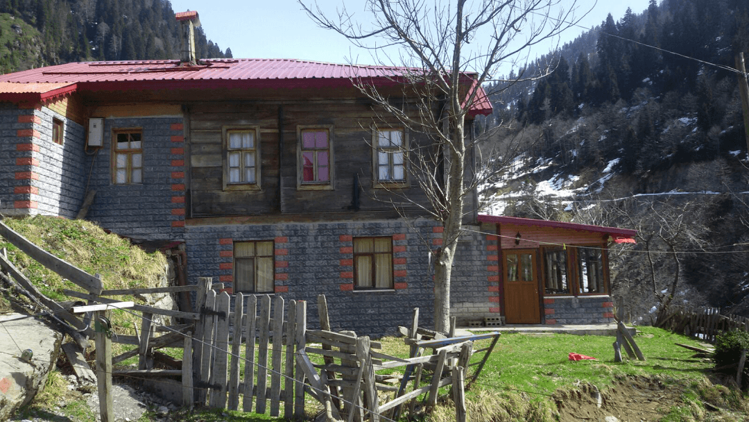 Ayder Dervişoğlu Dağ Evleri Kamp Yerleri