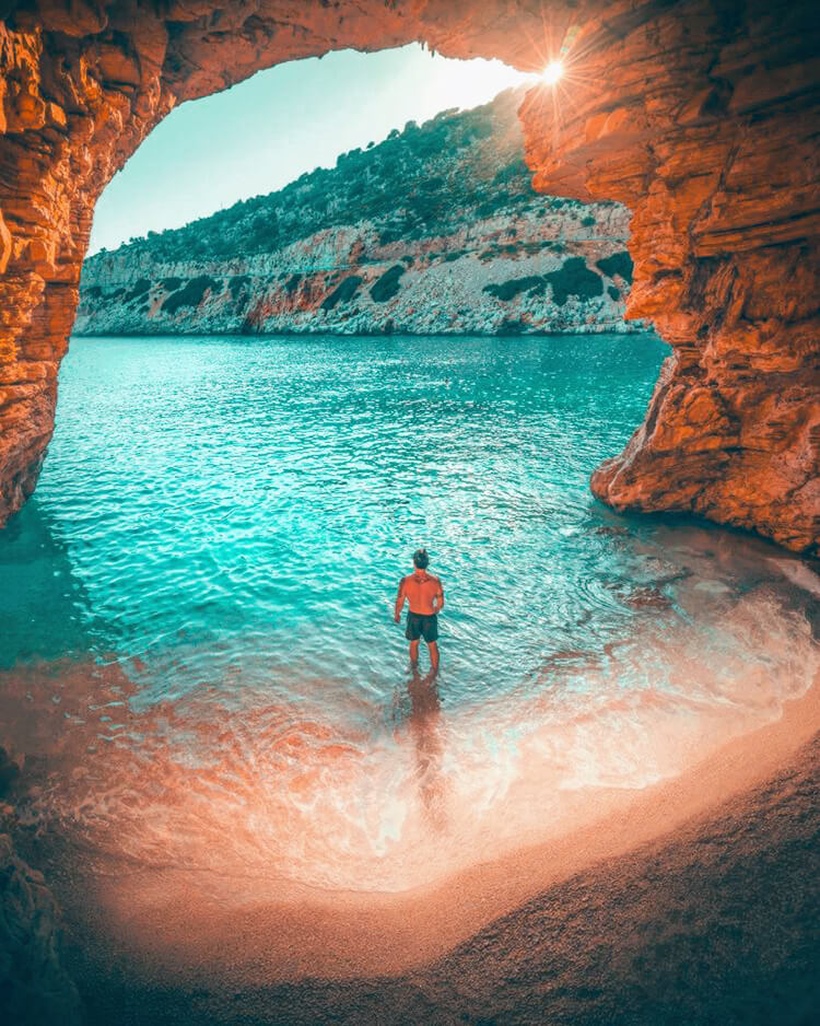 Mağaralı Koy Kamp Alanı