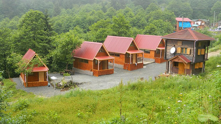 Ayder Şelale Dağ Evleri Çamlıhemşin Rize Kamp Yerleri