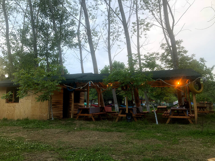 Salaş Kafe Kamp Piknik