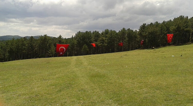Corum Yaylası Kamp Alanı