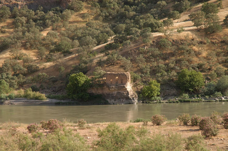 Güçlükonak Kamp Alanı