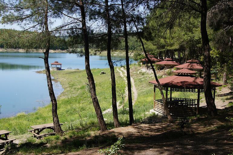 Karatepe Aslantaş Milli Parkı Kamp Alanı