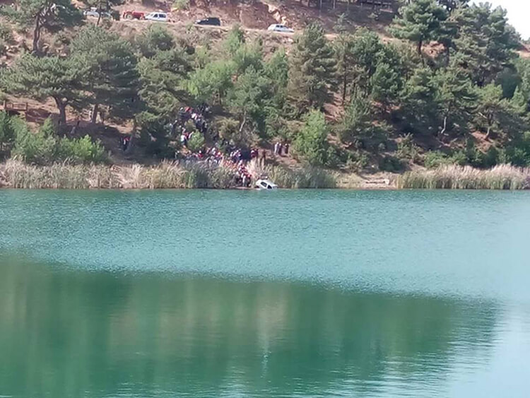 Kızılcasöğüt Göleti Kamp Alanı