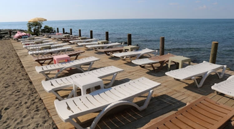 Arhavi Belediye Plajı (Güngören Halk Plajı)