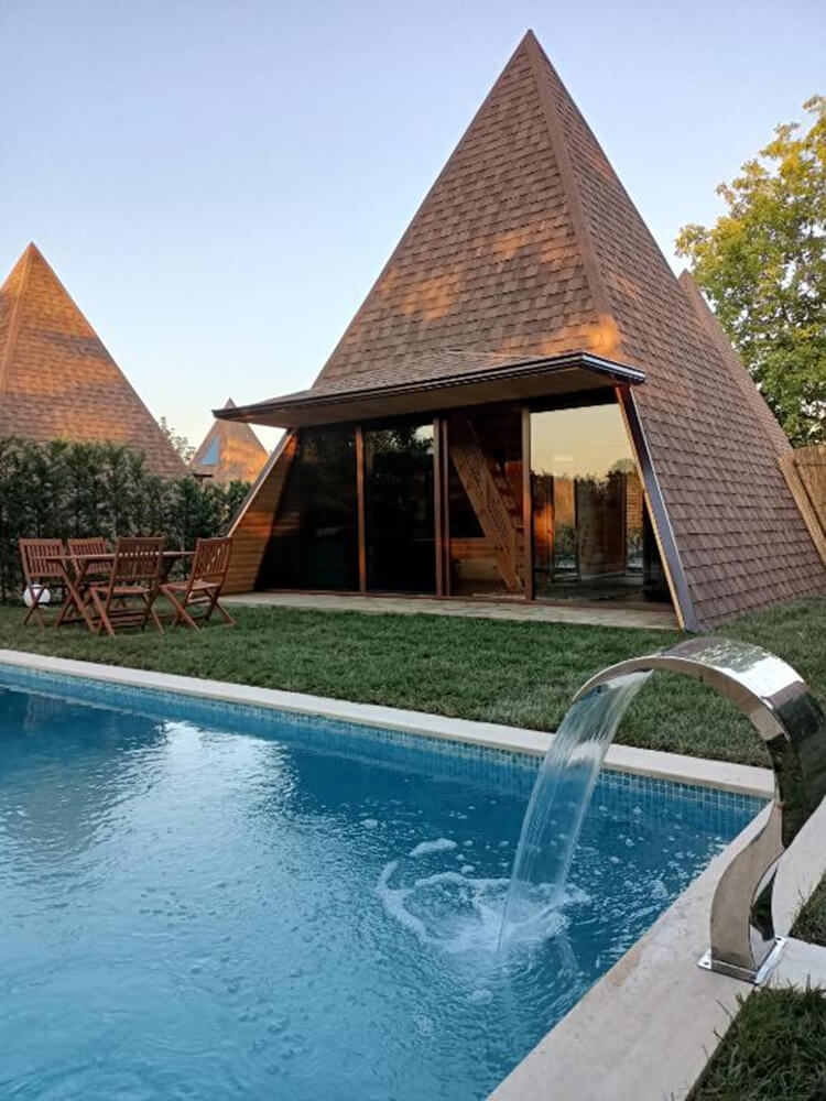 Pyramid Sapanca
