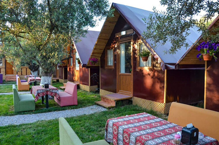 Yeşilyurt Denizatı Glamping Otel Beach