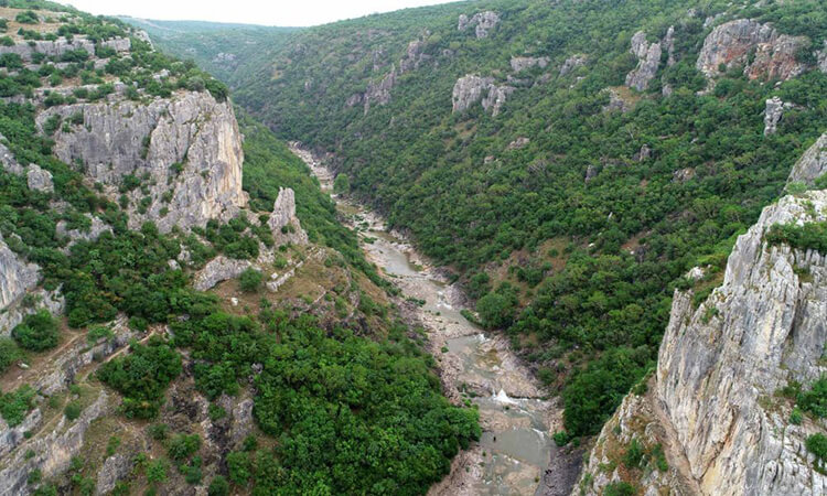 Ballıkayalar Tabiat Parkı Kamp Alanı - Ballıkayalar Kanyonu Kamp Alanı