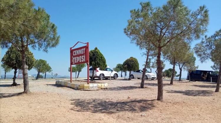 Cennet Tepesi Kamp Alanı
