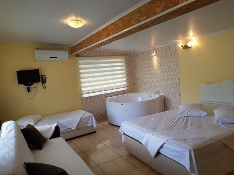 Mavi Ay Beach Club