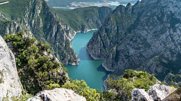 Şahinkaya Kanyonu Tabiat Parkı Kamp Alanı