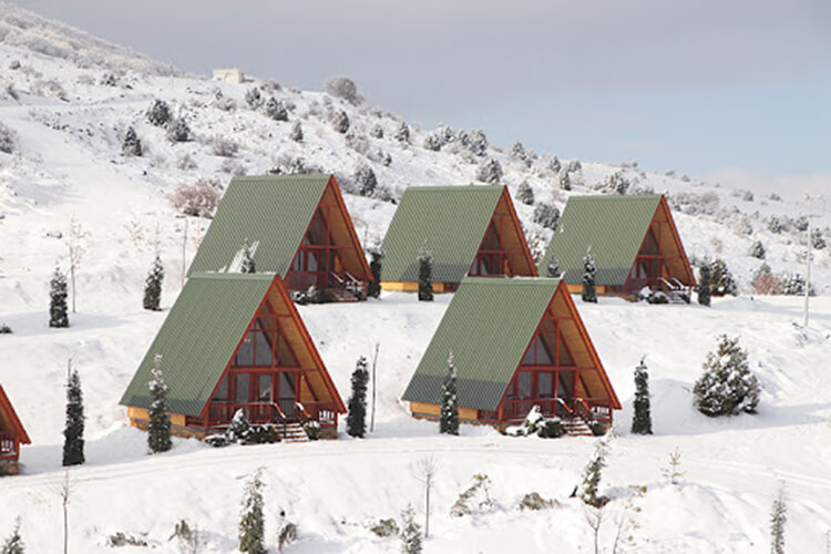 Yıldızdağı Kayak Merkezi Bungalov Evleri