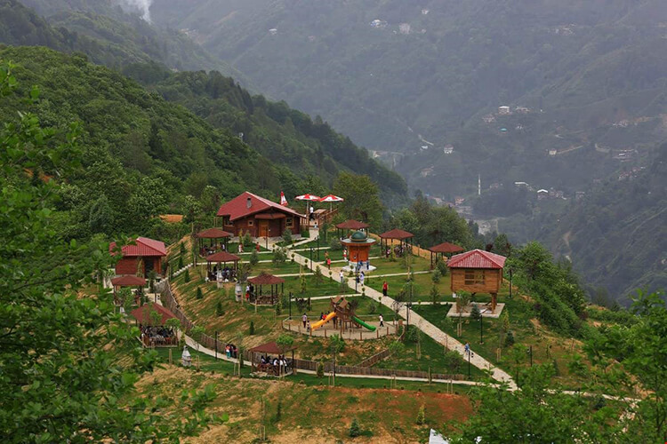 Arapdüzü Mesire Alanı Ve Kamp Alanı