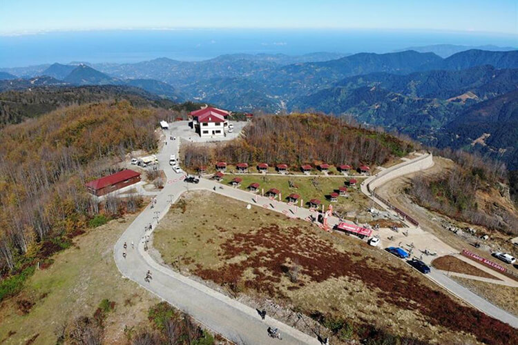 Handüzü Yaylası Kamp Alanı