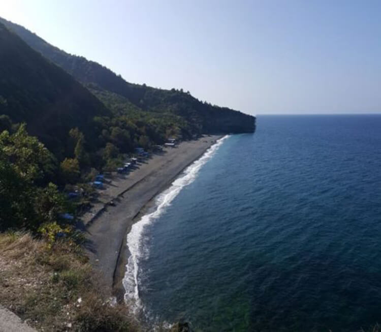 Ömerağzı Kamp Alanı