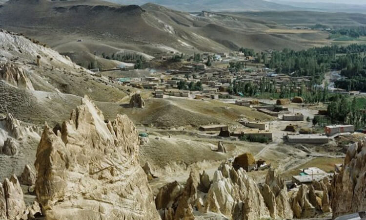 5- Vanadokya Peri Bacaları (Van - Başkale İlçesi)