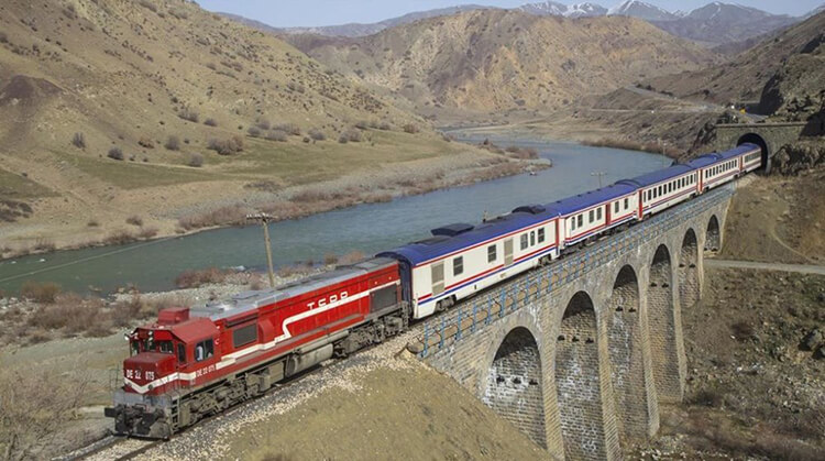 Güney Kurtalan Ekspresi Vagon Özellikleri - Pulman - Örtülü Kuşetli - Yataklı - Yemekli