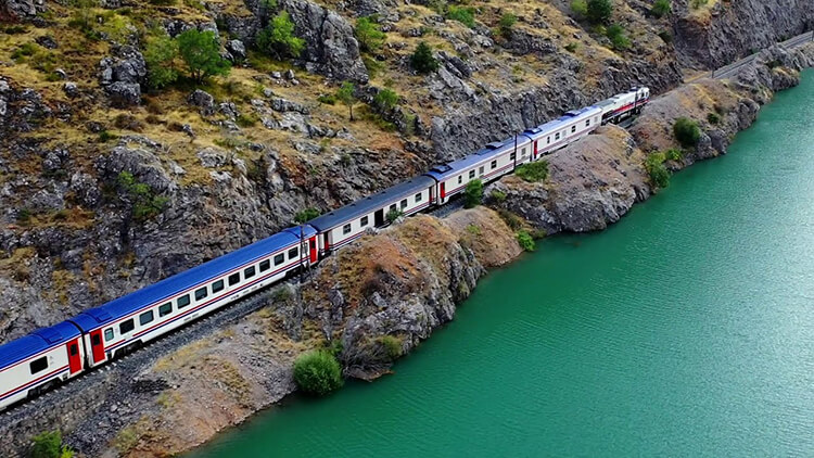 Turistik Doğu Ekspresi'nin Seferleri Hangi Günlerde Yapılacak?