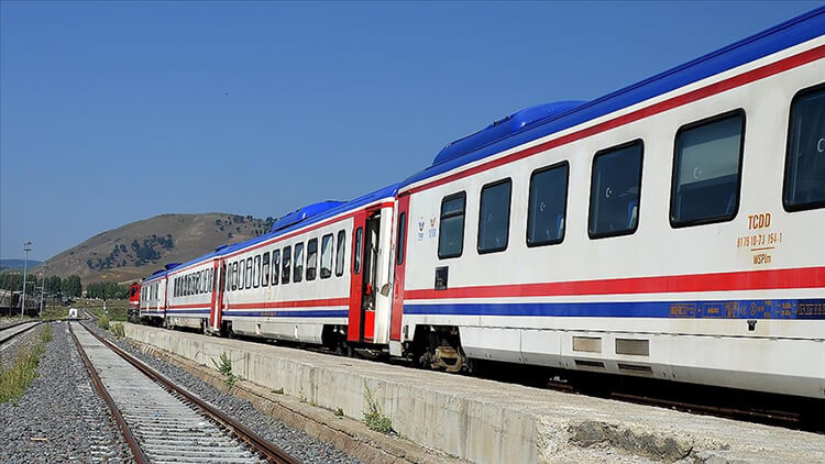 Yeni Turistik Tren Rotaları Geliyor