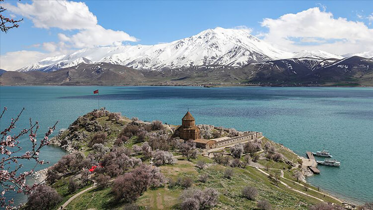 Akdamar Adası Ziyaret Saatleri - Akdamar Adası Giriş Saatleri