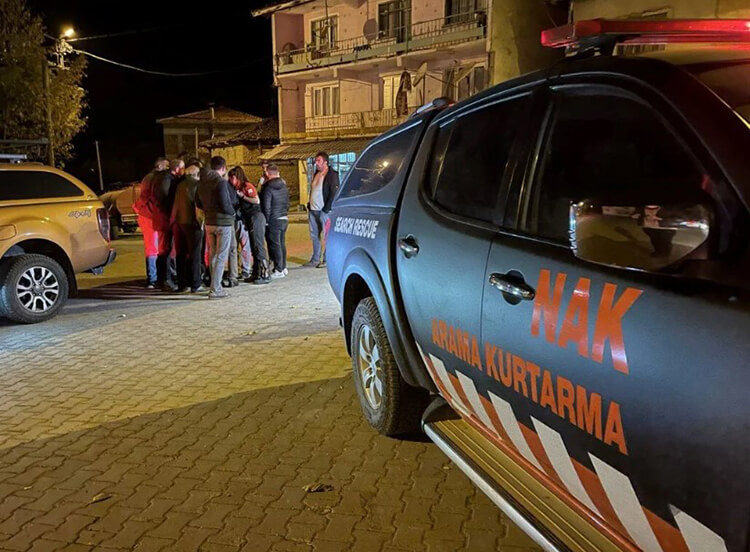 Uludağ'da Mahsur Kalan Paraşütçülere Para Cezası Kesildi