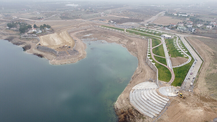 Karakaya Baraj Gölü'ne Sahil Parkı Yapılıyor