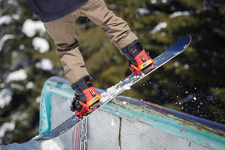 Snowboard Botu Nasıl Seçilir? - Snowboard Ayakkabısı Nasıl Olmalı?