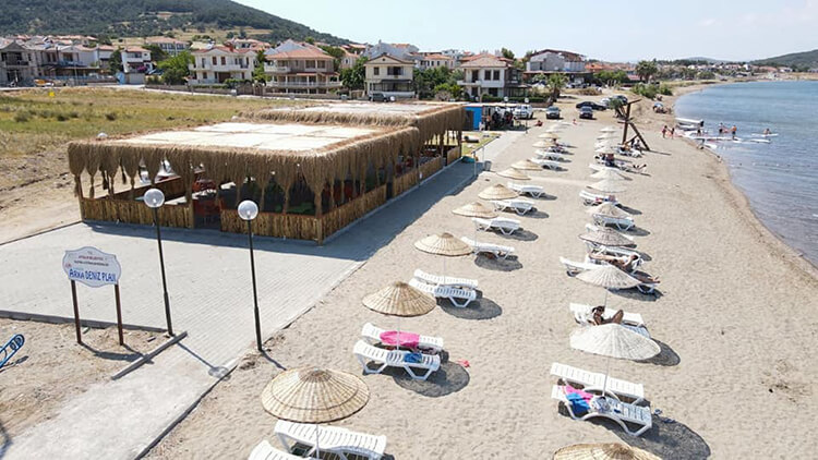 Ayvalık Belediyesi Arka Deniz Plajı