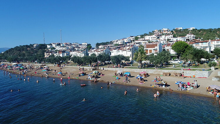 Pelitköy Sahil Plajı