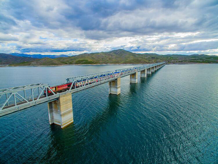 Turistik Tatvan Treni Vagon Seçenekleri