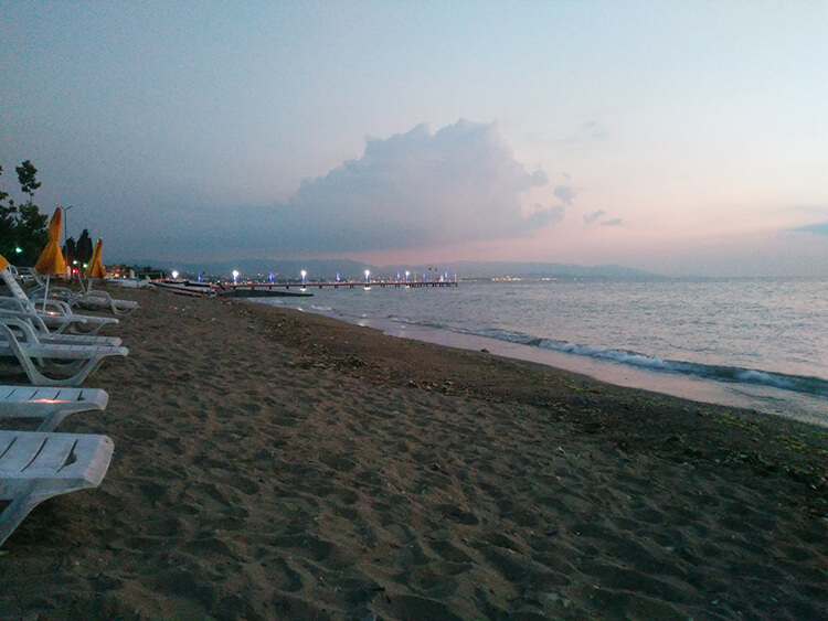 Elmakent Plajı