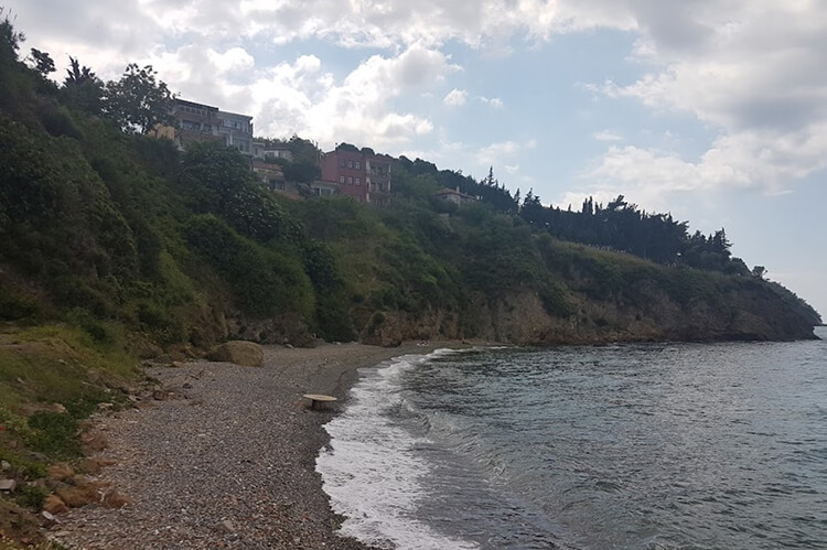 Kumyaka Halk Plajı
