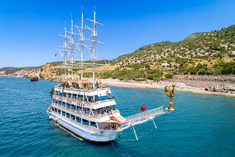 Antalya Alanya Tekne Turu Hakkında Bilinmesi Gerekenler