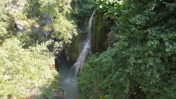 Abadiye Şelalesi