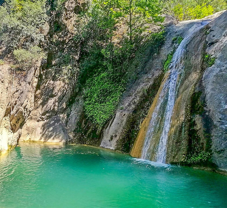 Gelin Şelalesi