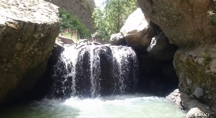 Köpürlü Köyü Şelalesi (Yedikapılı)