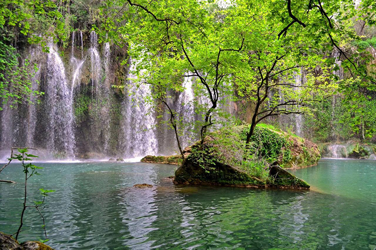 Kurşunlu Şelalesi