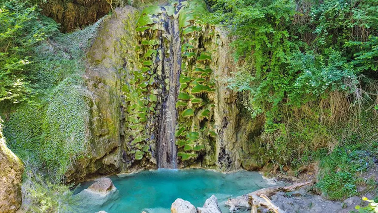 Suuçtu Şelalesi