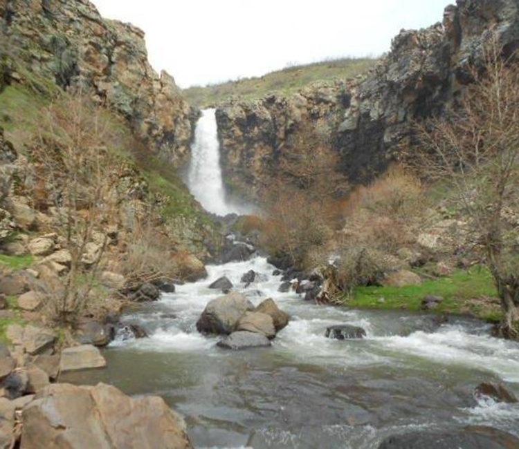Köşk Şelalesi